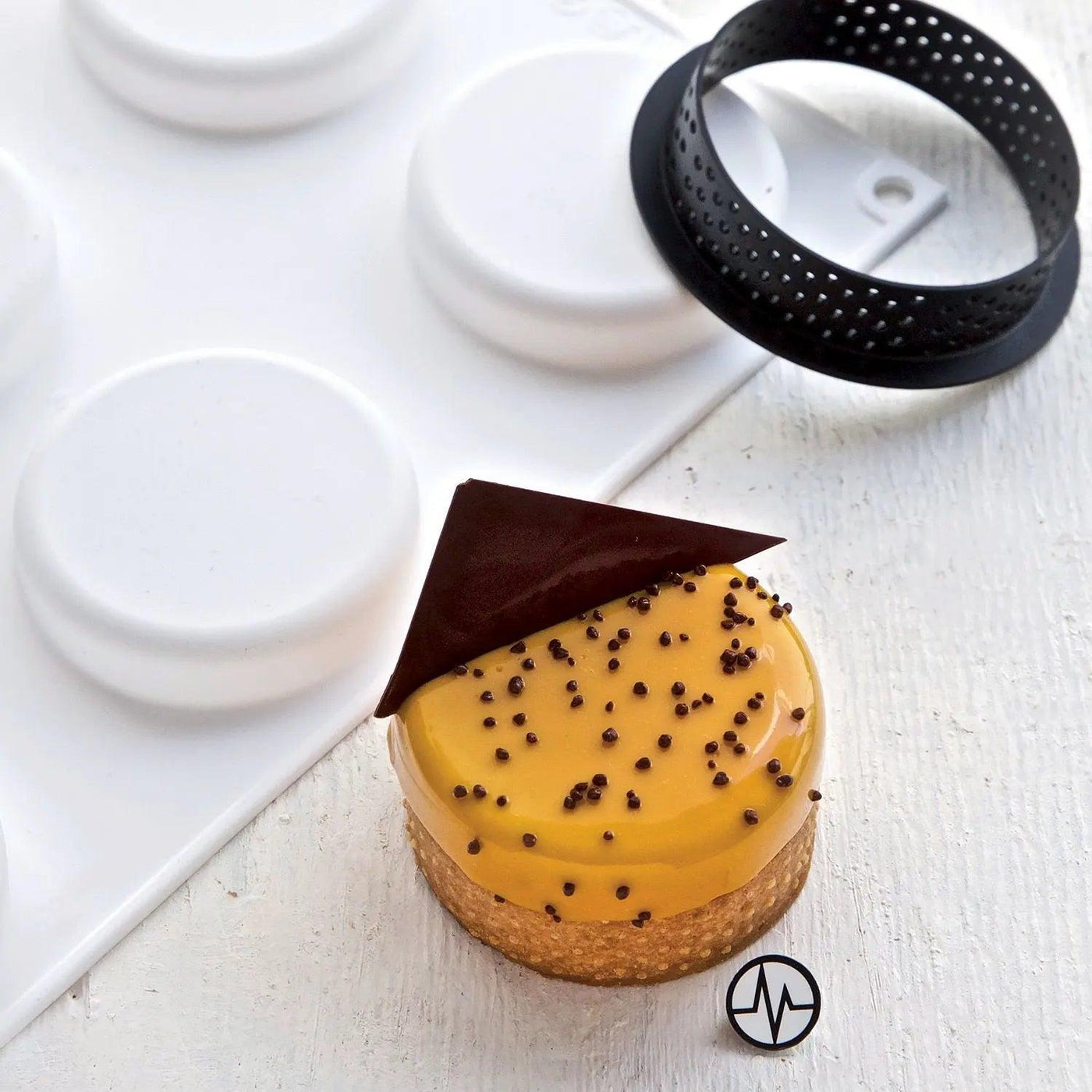 tarte moderne, kit tarte Silikomart, cercle perforé, moule silicone, pâtisserie pro, kit Klassik, tarte individuelle, tarte Michalak